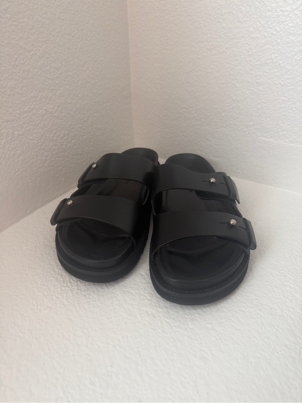 Jenni Kayne Black Double Strap Sandals – Size 40